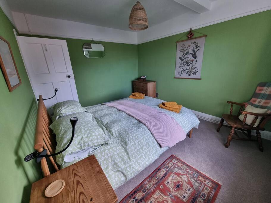 Cheerful Two Bedroom Cottage In The Forest Of Dean Lydbrook Exterior photo